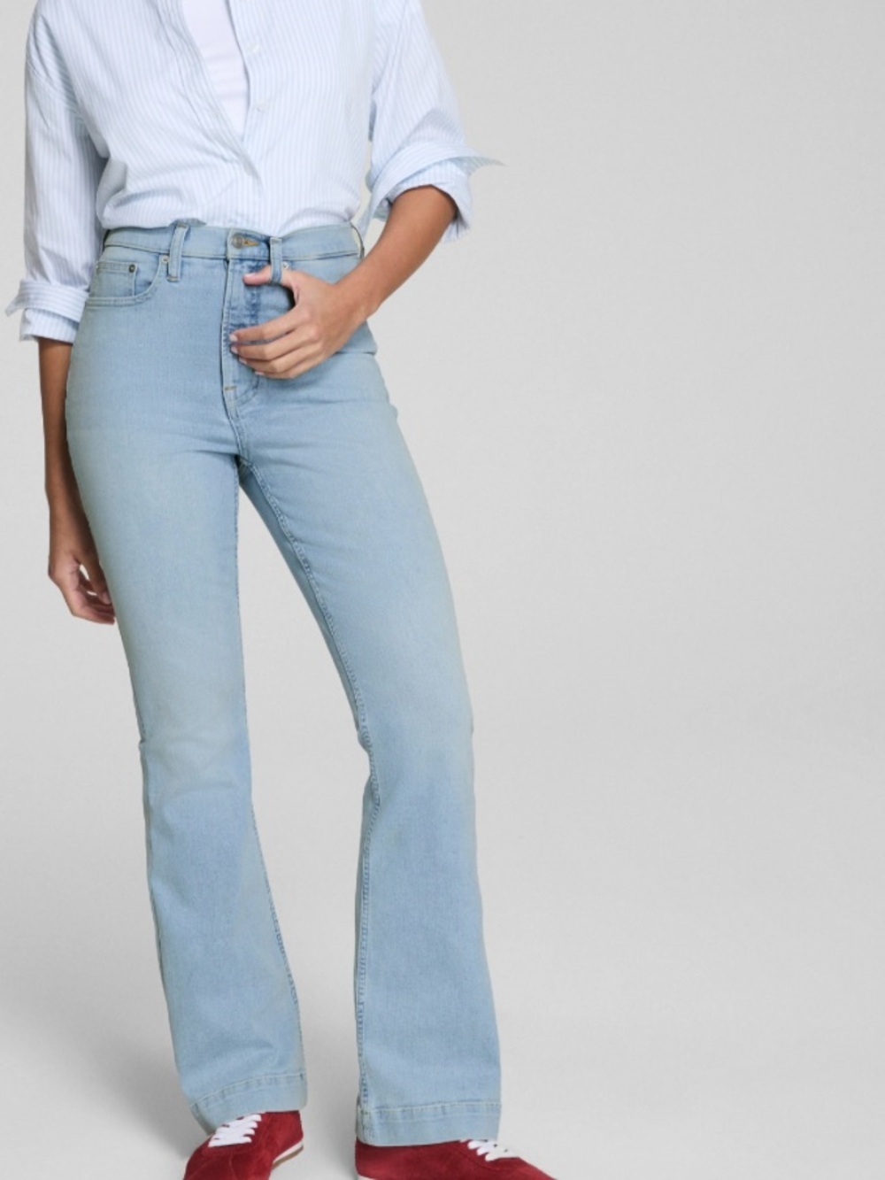Spanx Redefine Flare Jeans Size 10
